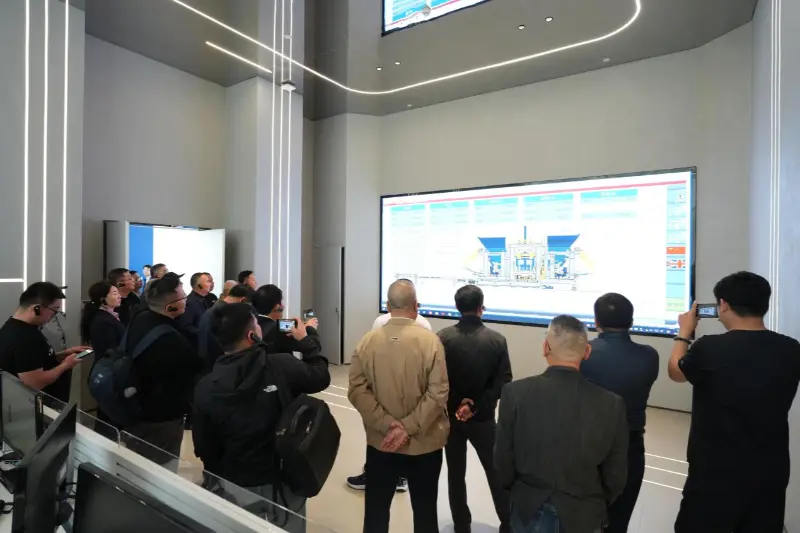 中国建筑砌块协会八届二次常务理事会在泉州召开 泉工股份助力行业交流与发展